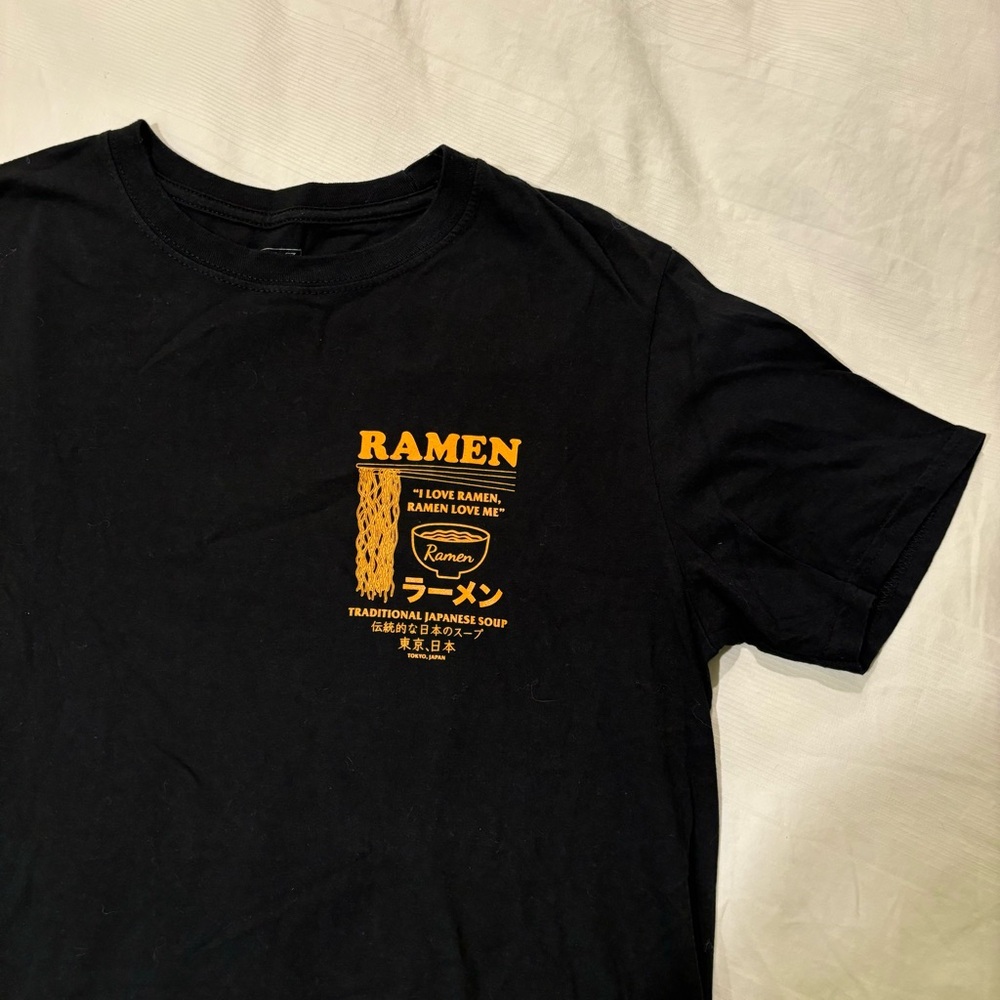 ✨ I LOVE RAMEN T SHIRT ✨ - Picture 6 of 7